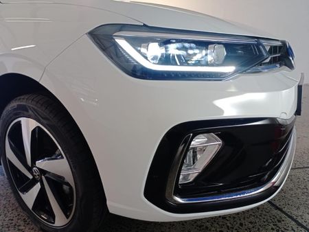 2026-Volkswagen-Polo-Sedan-10TSI-Style_6