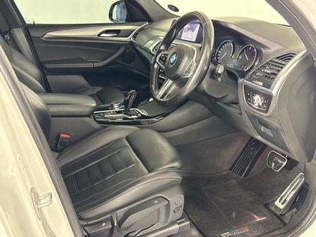 2021-BMW-X3-sDrive18d-M-Sport_9