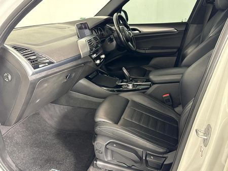 2021-BMW-X3-sDrive18d-M-Sport_8