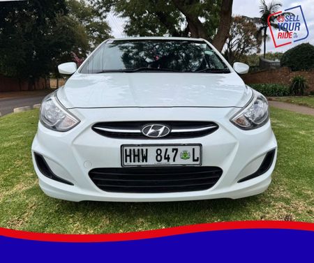 2016-Hyundai-Accent-16-GL-Motion_0