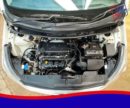 2016-Hyundai-Accent-16-GL-Motion_6