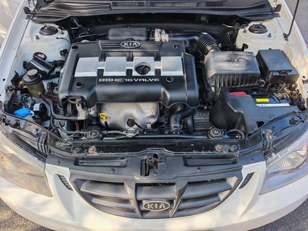 2006-Kia-Cerato-16-5-dr_12