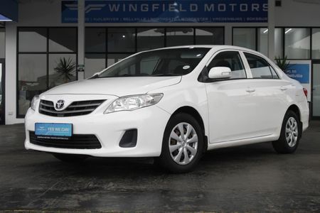 2013-Toyota-Corolla-16-Professional_3