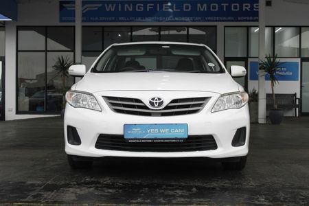 2013-Toyota-Corolla-16-Professional_4