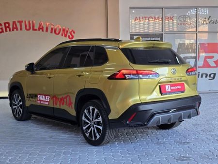 2025-Toyota-Corolla-Cross-18-XR_9
