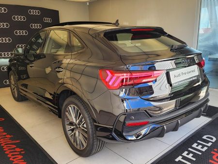 2026-Audi-Q3-Sportback-35TDI-Black-Edition_5