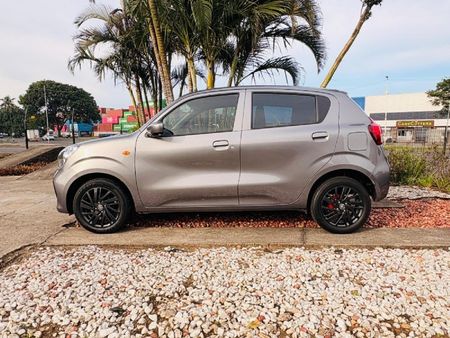 2023-Toyota-Vitz-10-XR-AMT_5