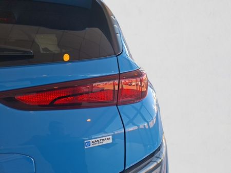 2021-Hyundai-Kona-20-Executive-IVT_11