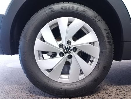 2026-Volkswagen-T-Cross-10-TSI-Auto_19