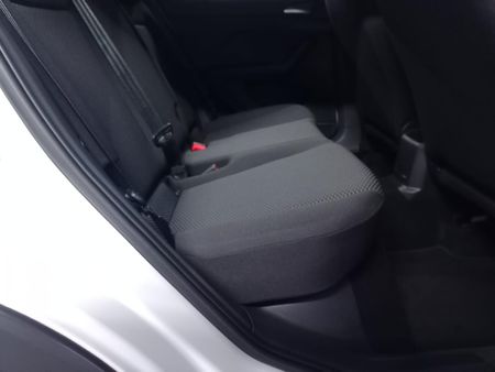 2026-Volkswagen-T-Cross-10-TSI-Auto_24
