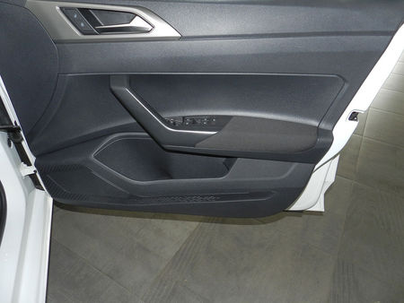 2021-Volkswagen-Polo-Polo-Hatch-10TSI-Comfortline-Auto_10