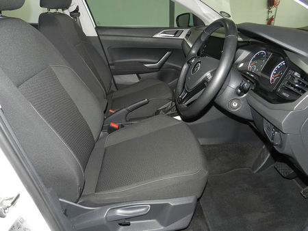 2021-Volkswagen-Polo-Polo-Hatch-10TSI-Comfortline-Auto_8