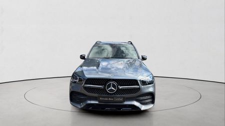 2022-Mercedes-Benz-GLE-300d-4Matic_1