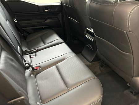 2025-Toyota-Land-Cruiser-Prado-TX-28GD-Auto_13