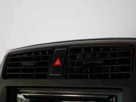 2018-Suzuki-Jimny-13-Auto_12