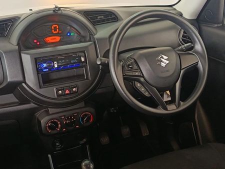 2023-Suzuki-S-Presso-10-GL_16