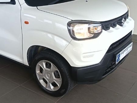 2023-Suzuki-S-Presso-10-GL_7