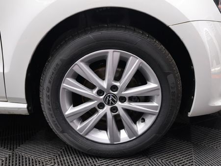 2023-Volkswagen-Polo-Vivo-14-Trendline-5-dr_9