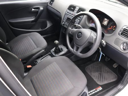 2023-Volkswagen-Polo-Vivo-14-Trendline-5-dr_11