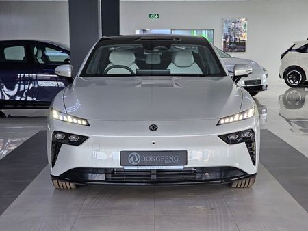 2026-Dongfeng-007-620-200Kw-Electric-Automatic_2