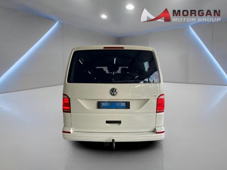2017-Volkswagen-Kombi-20-TDI-Auto-103kW-Trendline_5