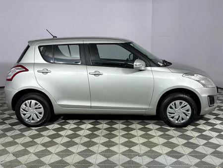 2017-Suzuki-Swift-12-GL_16