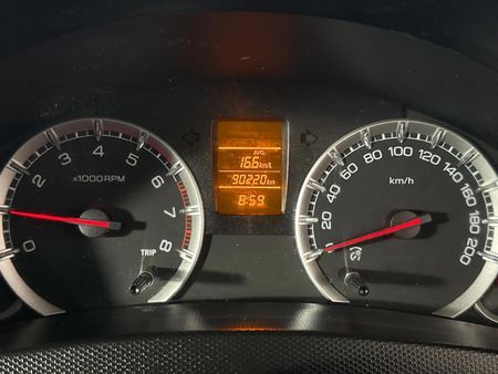 2017-Suzuki-Swift-12-GL_2