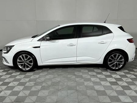 2017-Renault-Megane-IV-12T-GT-Line-Auto-5-dr_19