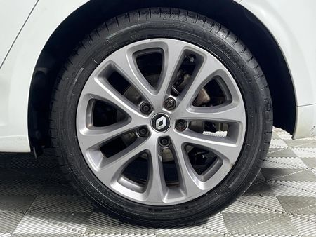 2017-Renault-Megane-IV-12T-GT-Line-Auto-5-dr_6
