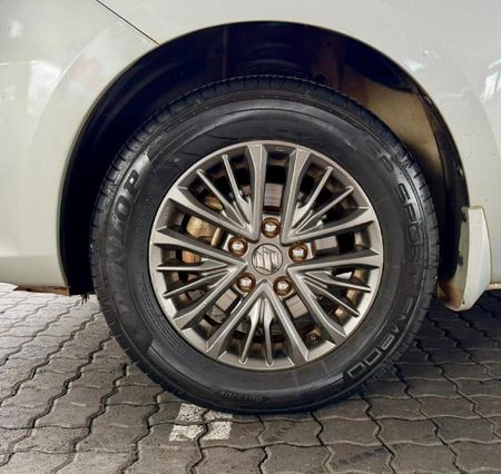 2021-Suzuki-Ertiga-15-GLX-Auto_8
