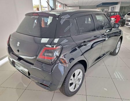 2026-Suzuki-Swift-12-GL_4