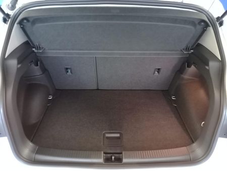 2026-Volkswagen-T-Cross-10-TSI-Auto_11