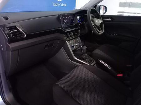 2026-Volkswagen-T-Cross-10-TSI-Auto_21