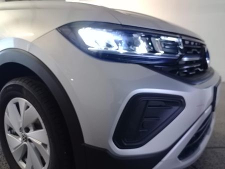 2026-Volkswagen-T-Cross-10-TSI-Auto_6