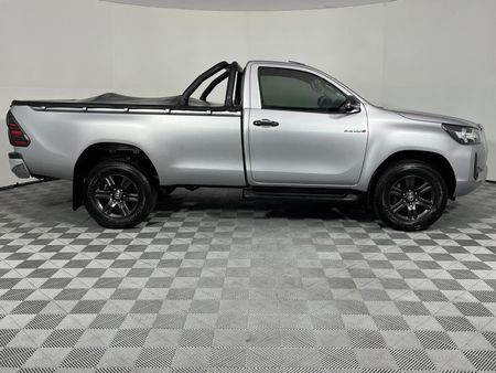 2021-Toyota-Hilux-24-GD-6-Raised-Body-Raider-Auto-Single-Cab_12