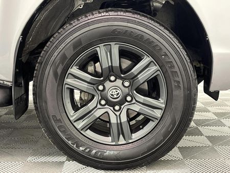 2021-Toyota-Hilux-24-GD-6-Raised-Body-Raider-Auto-Single-Cab_2