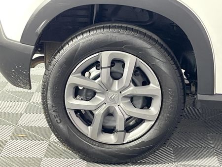 2024-Citroen-C3-12-Feel_7