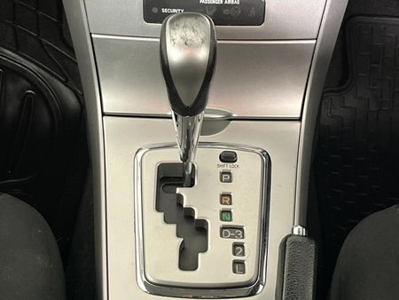 2013-Toyota-Corolla-16-Advanced-Auto_10