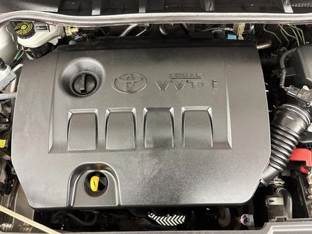 2013-Toyota-Corolla-16-Advanced-Auto_12