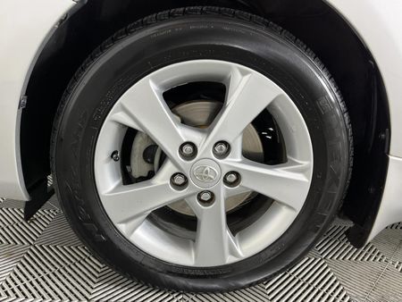 2013-Toyota-Corolla-16-Advanced-Auto_4