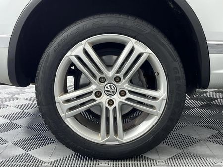 2017-Volkswagen-Touareg-GP-30-V6-TDI-Luxury-Auto_6