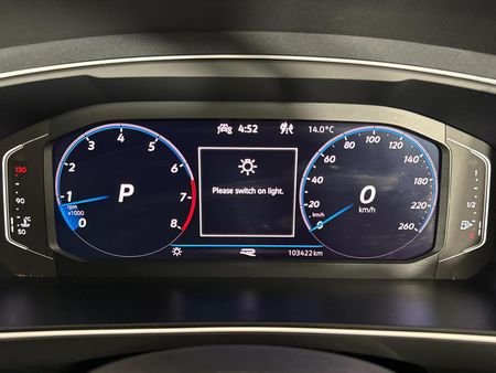 2021-Volkswagen-Tiguan-14-TSI-R-Line-DSG-Auto-110kW_2