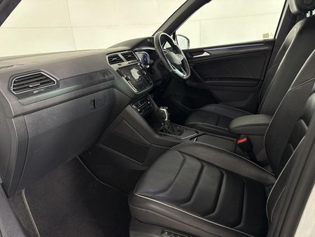 2021-Volkswagen-Tiguan-14-TSI-R-Line-DSG-Auto-110kW_8