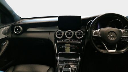 2014-Mercedes-Benz-C-Class-C-200-AMG-Line-Auto_11