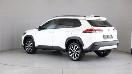 2025-Toyota-Corolla-Cross-18-XR-Hybrid_13