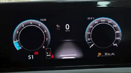 2026-Volkswagen-Tiguan-14TSI-R-Line_17