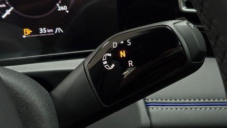 2026-Volkswagen-Tiguan-14TSI-R-Line_19