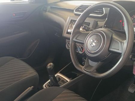 2024-Suzuki-Dzire-12-GA_17