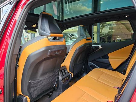 2024-BMW-X3-xDrive-30e-M-Sport-Pro_11