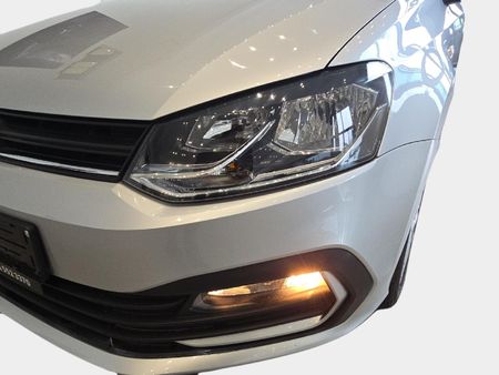 2025-Volkswagen-Polo-Vivo-16-Life_17